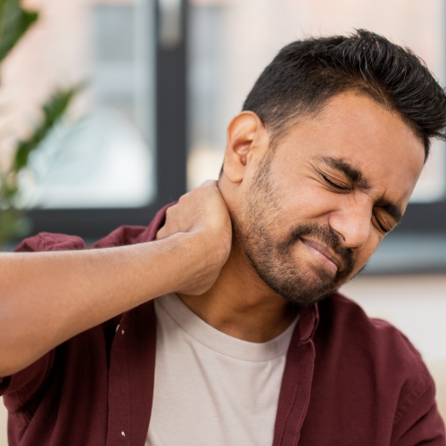 neck-pain-Suncare-therapy-inc-miami-lakes-miami-fl